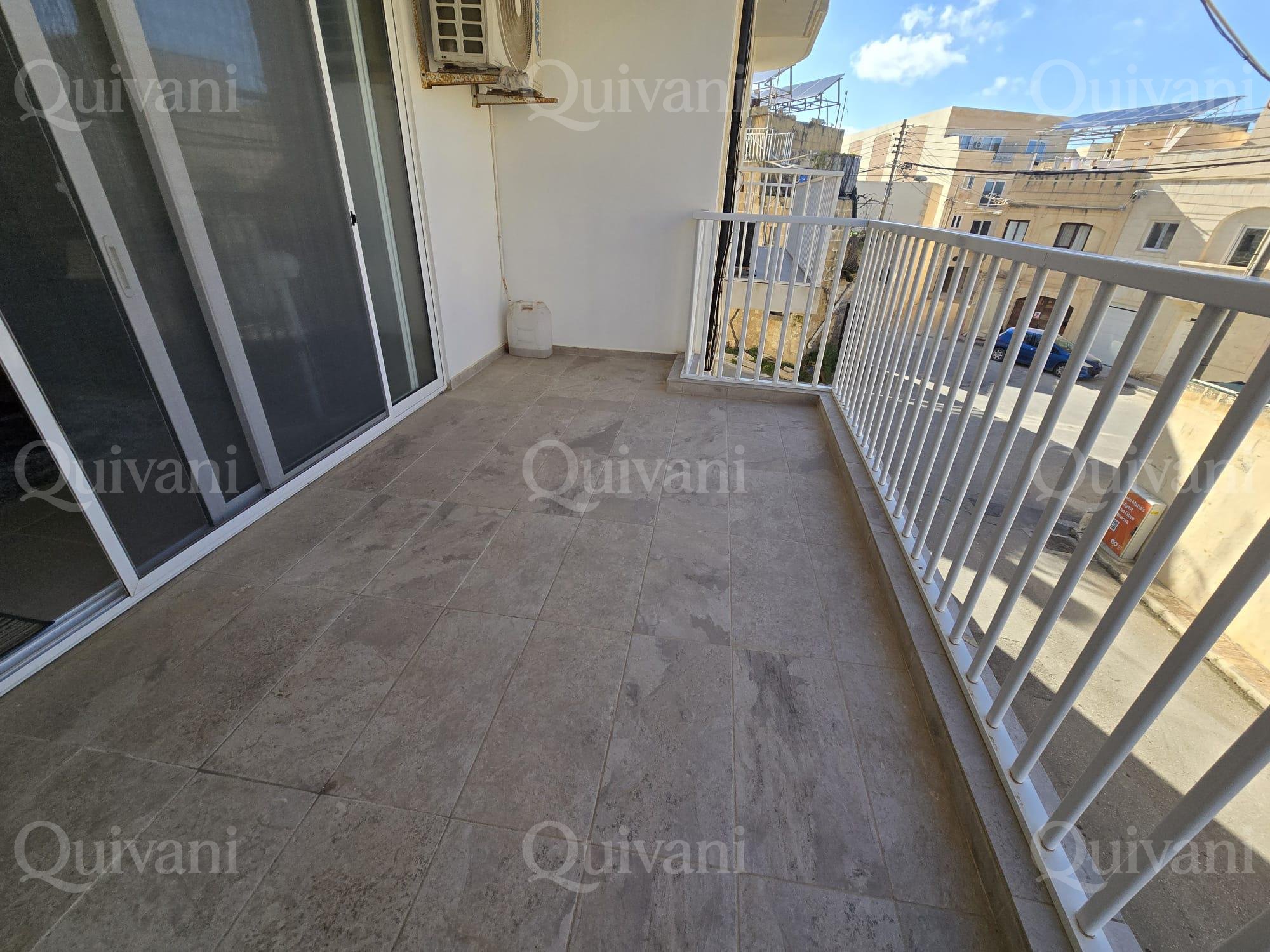 Xaghra Furnished Apartment