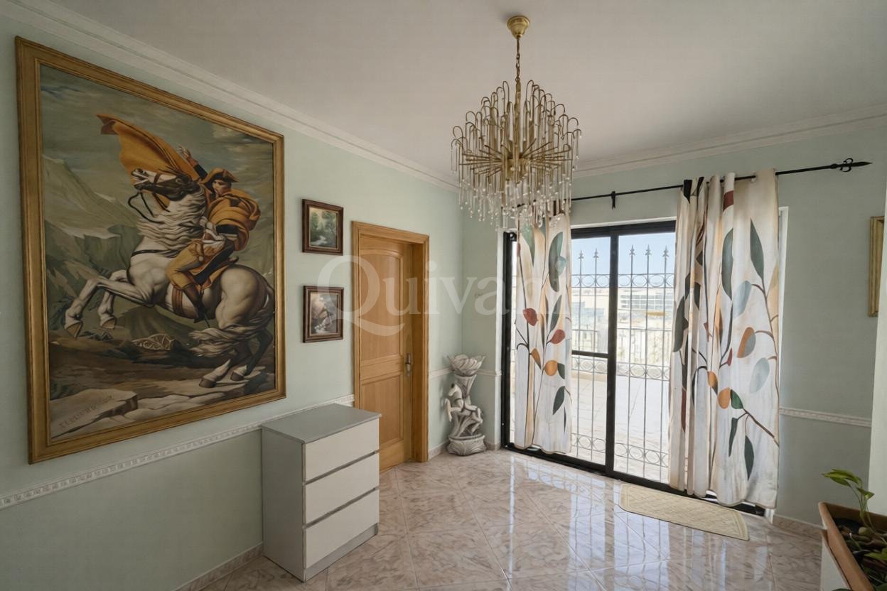 Qawra, Furnished Apartment