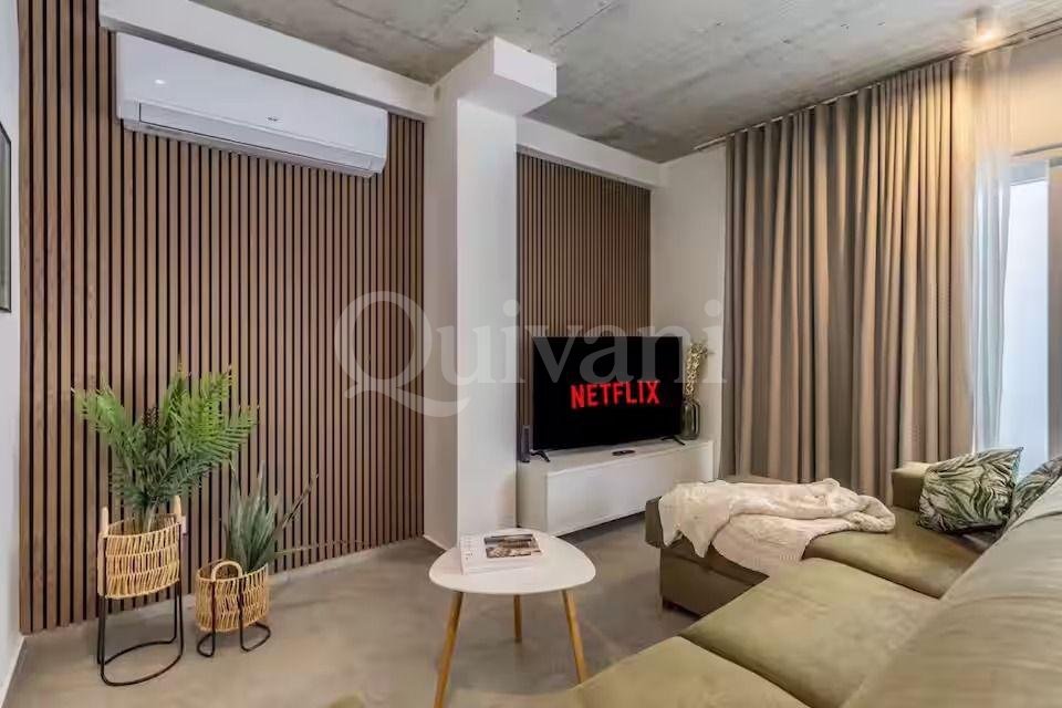 Pembroke, Furnished, Penthouse