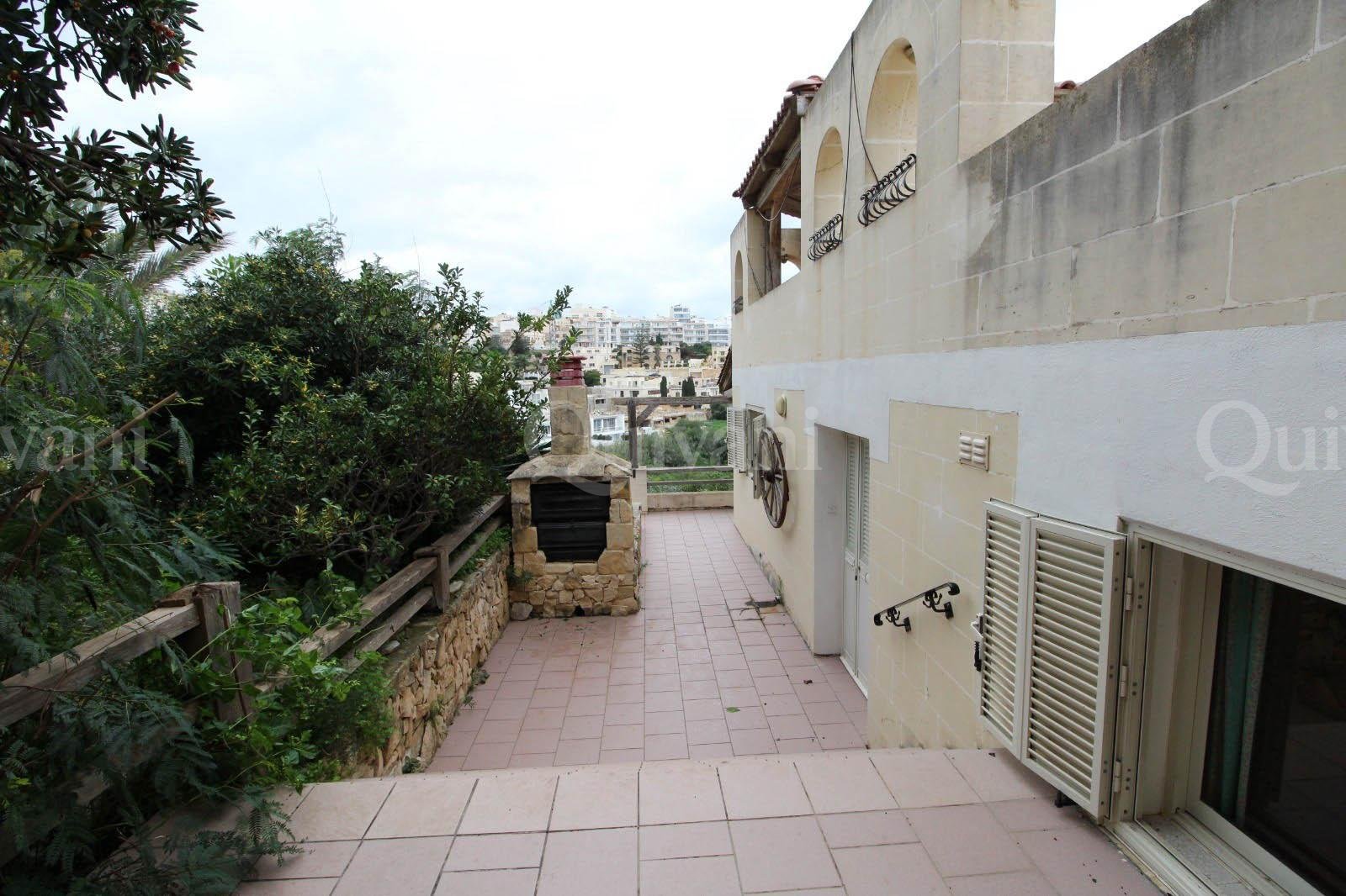 Mellieha, Furnished Detached Bungalow