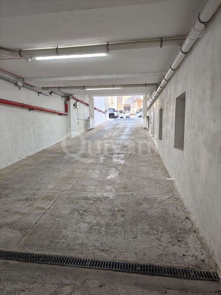 Lija, Finished Garage