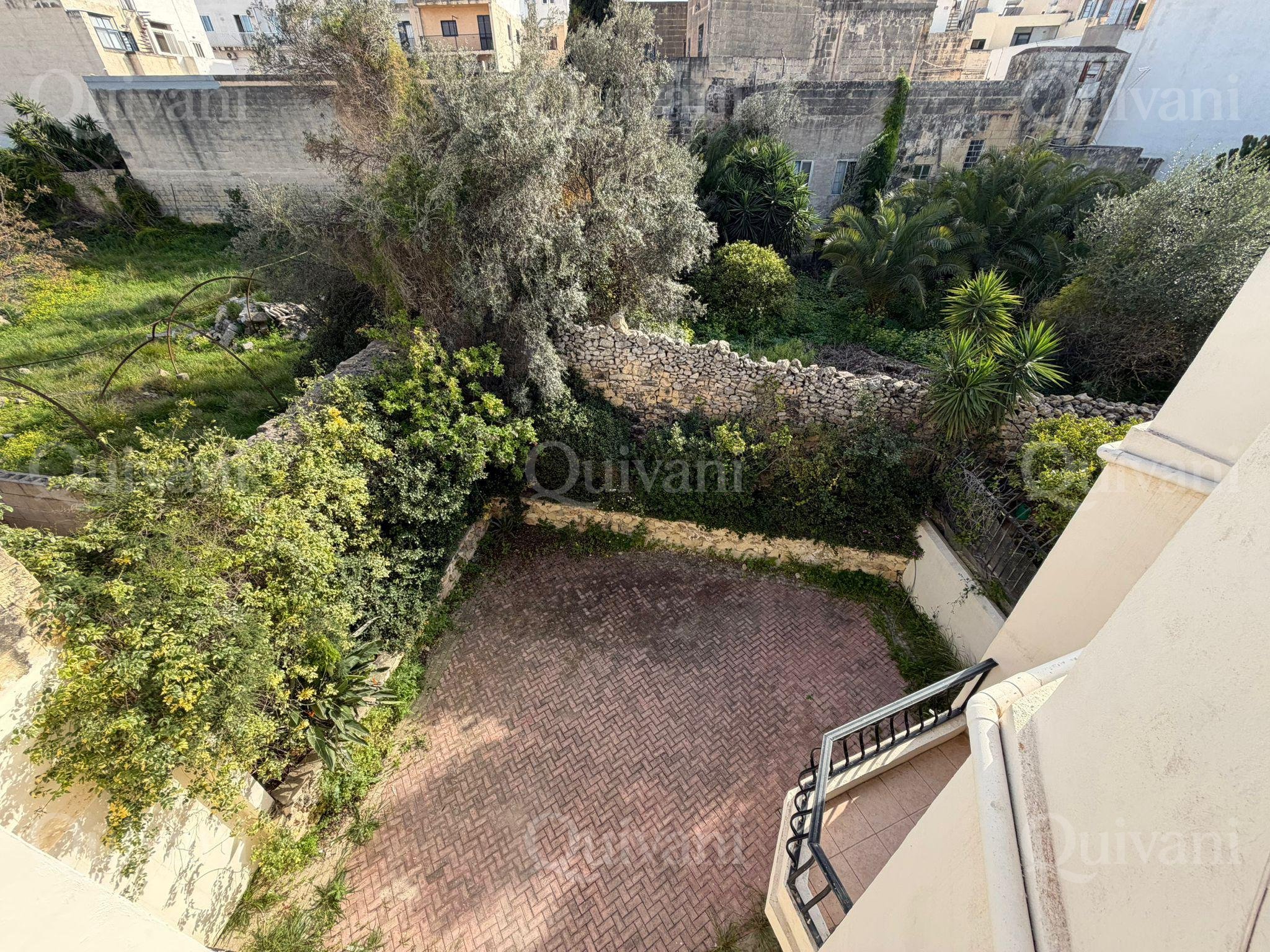 Birkirkara, Furnished, Maisonette