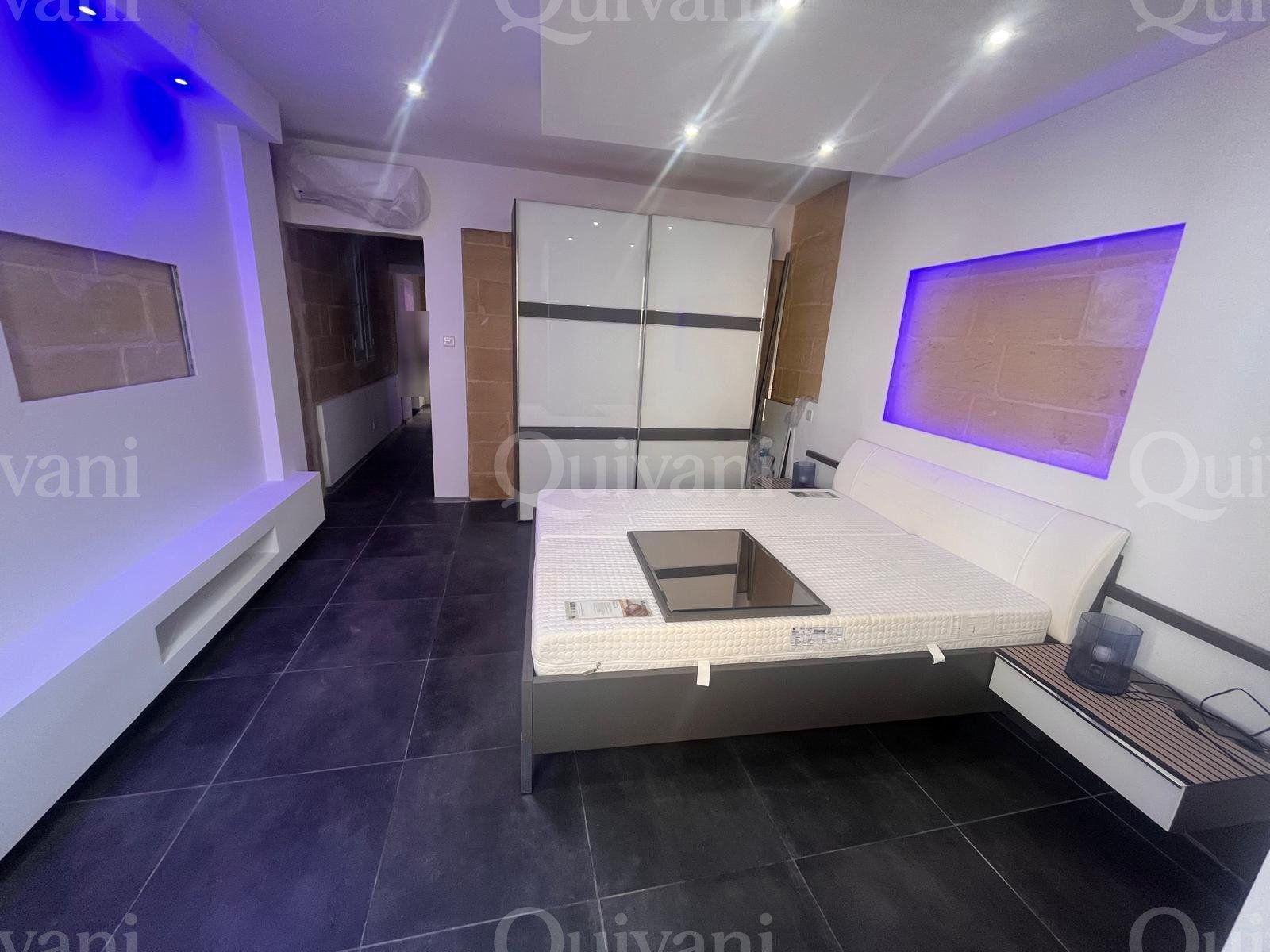 Vittoriosa, Furnished, Terraced House
