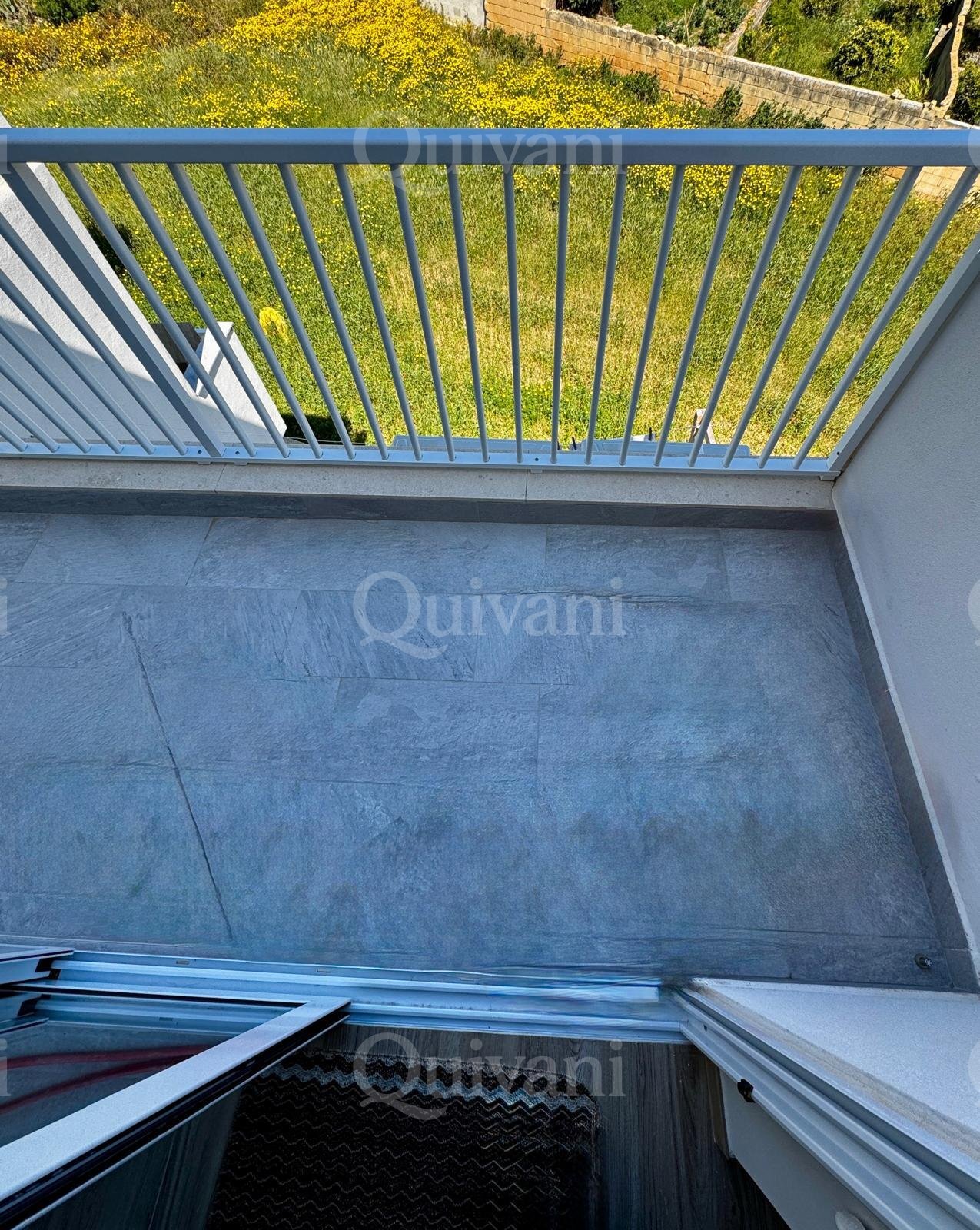Fontana, Luxury Apartment