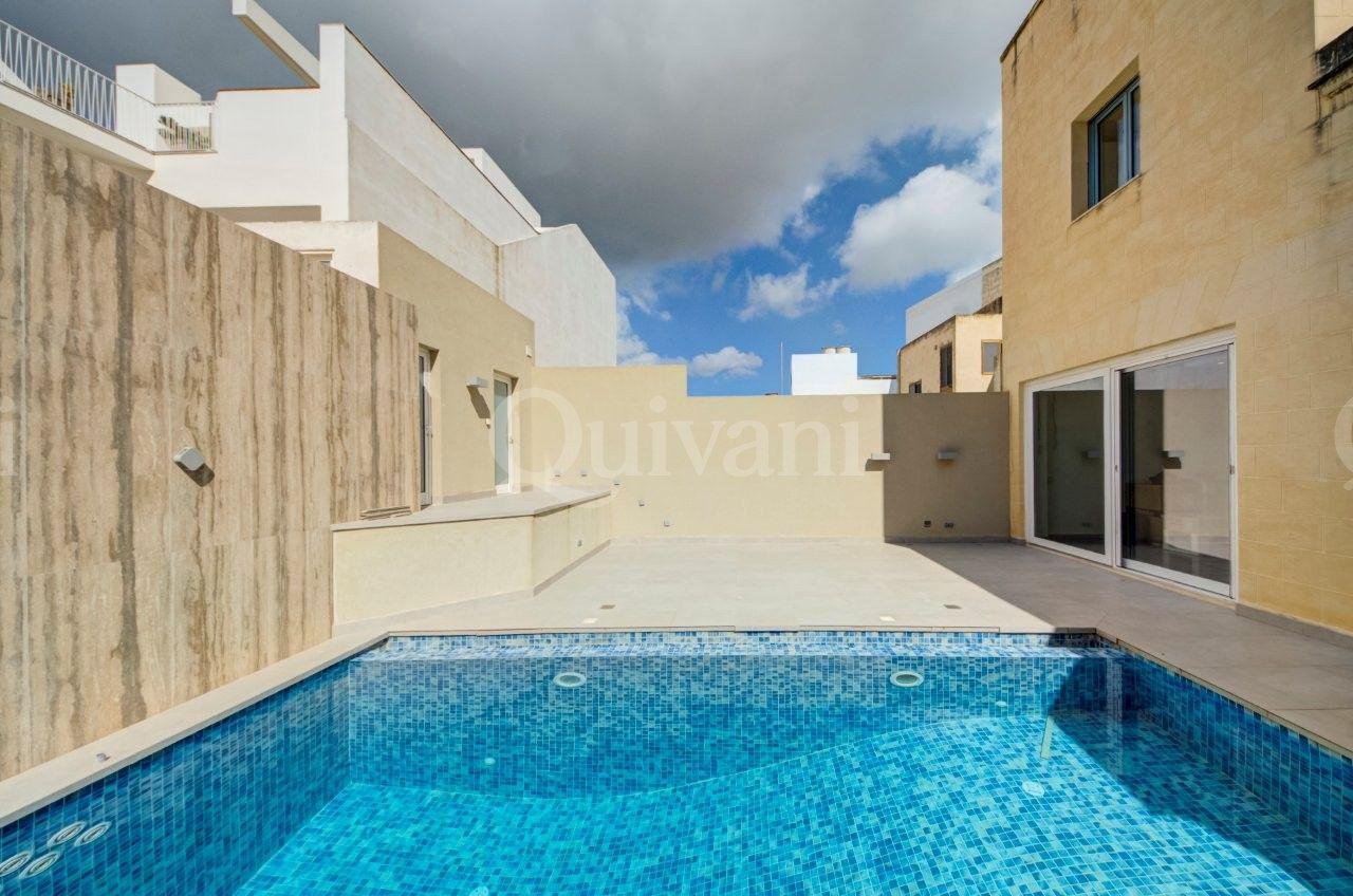 Sannat Furnished Villa