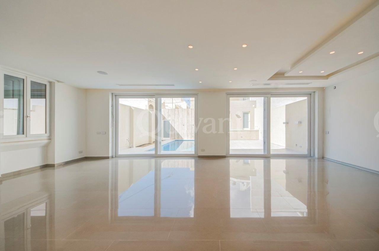 Sannat Furnished Villa
