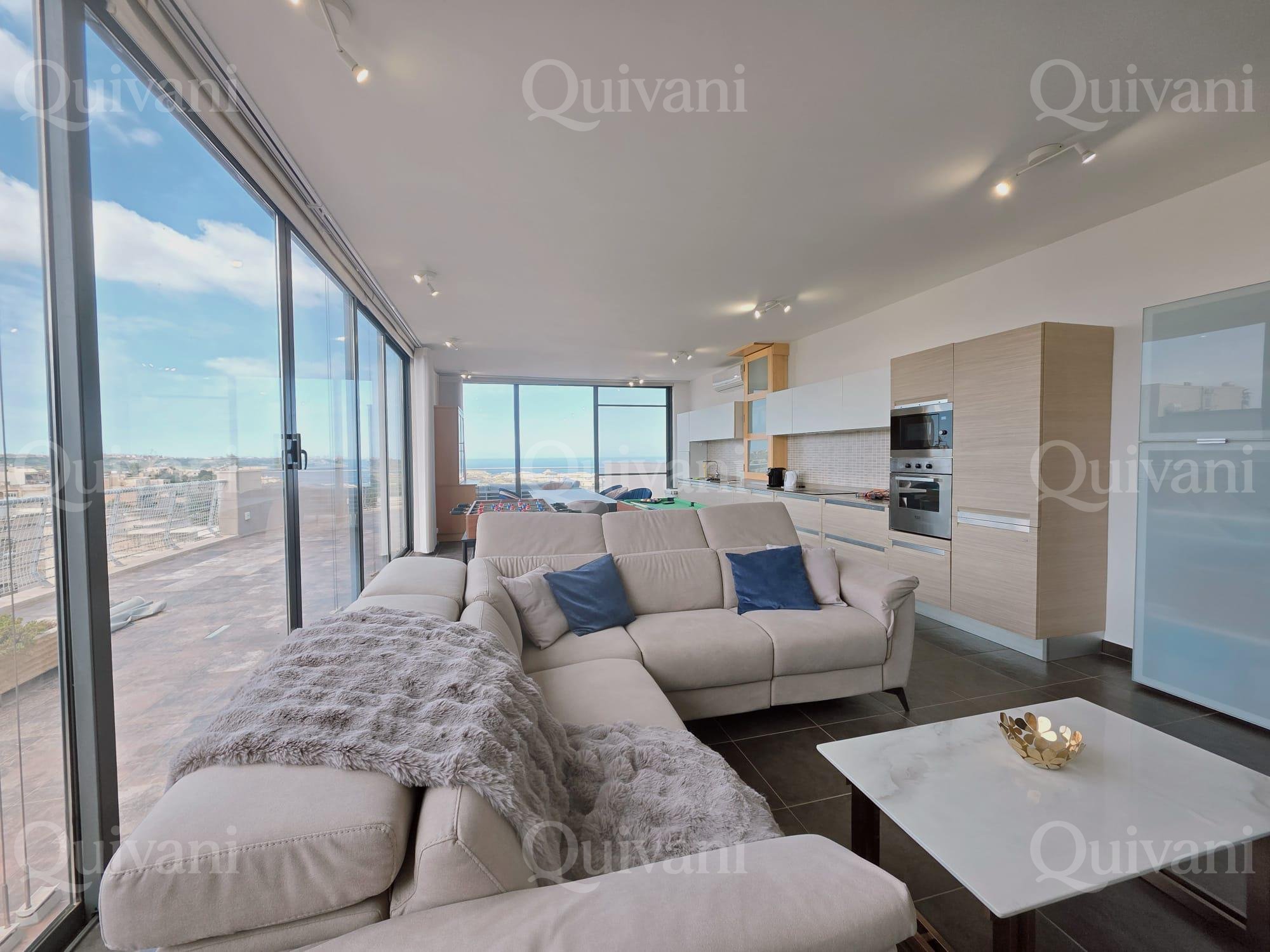 Fully Furnished Penthouse in Xaghra