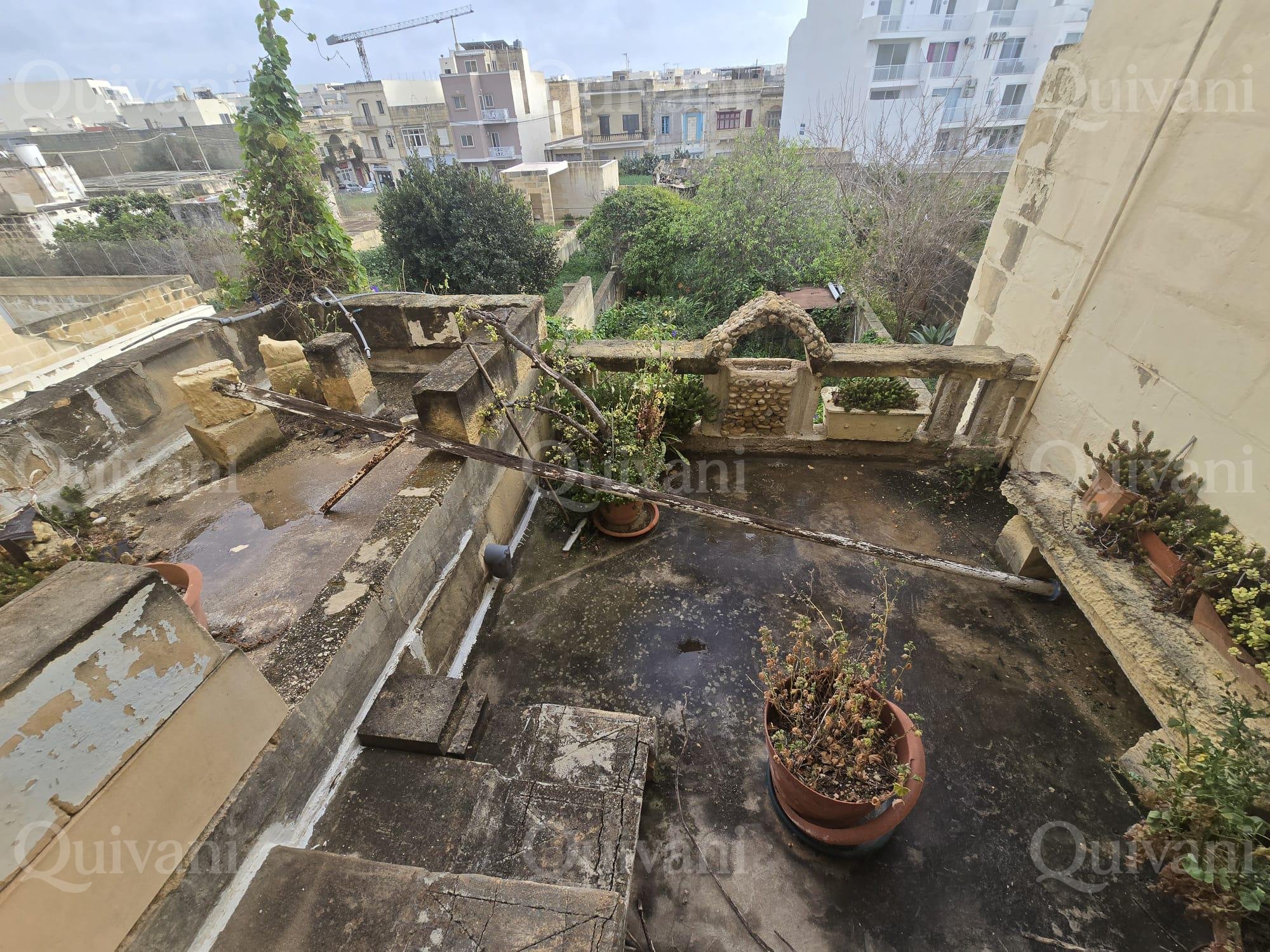 Fontana Unconverted Townhouse