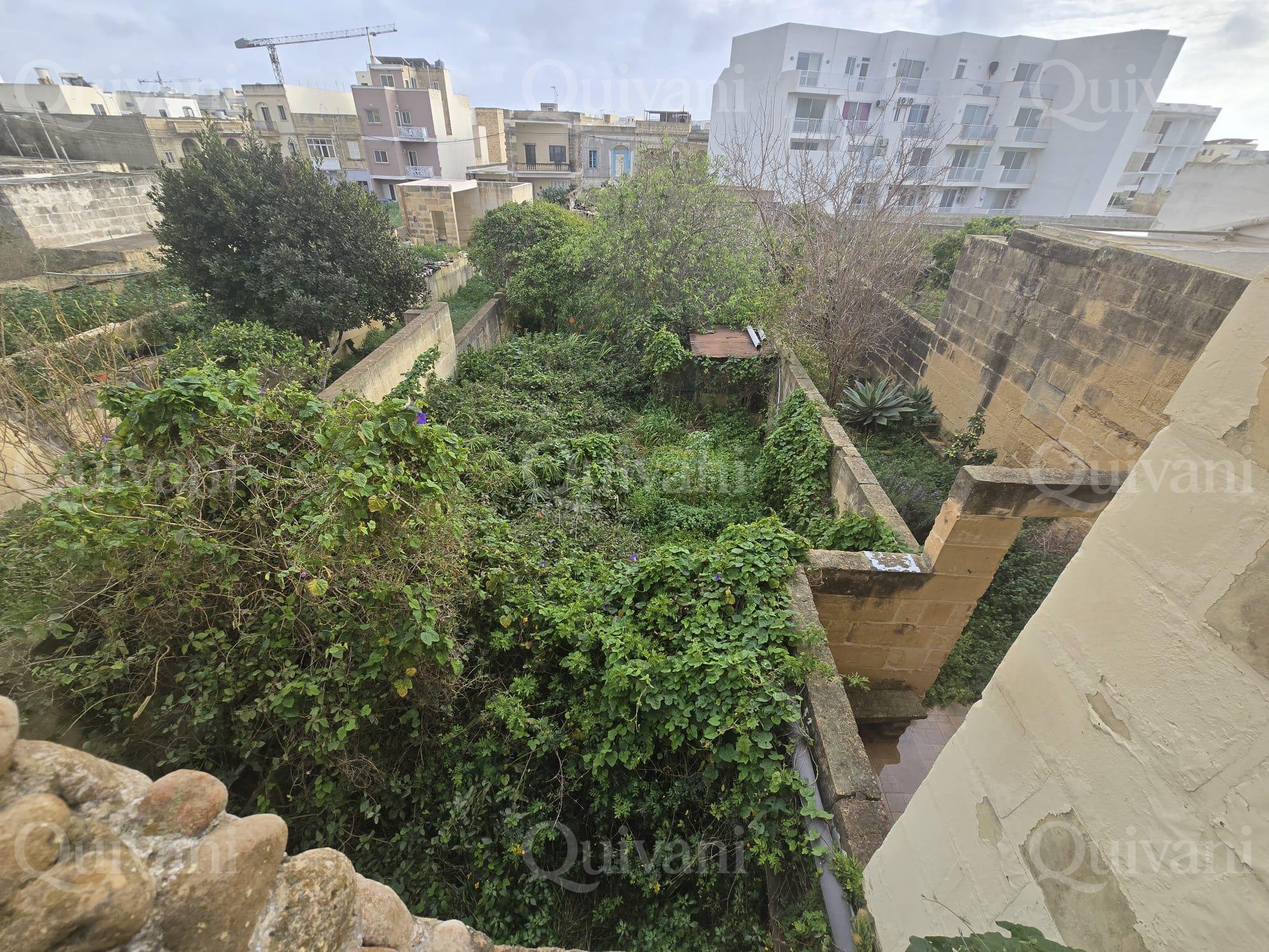 Fontana Unconverted Townhouse