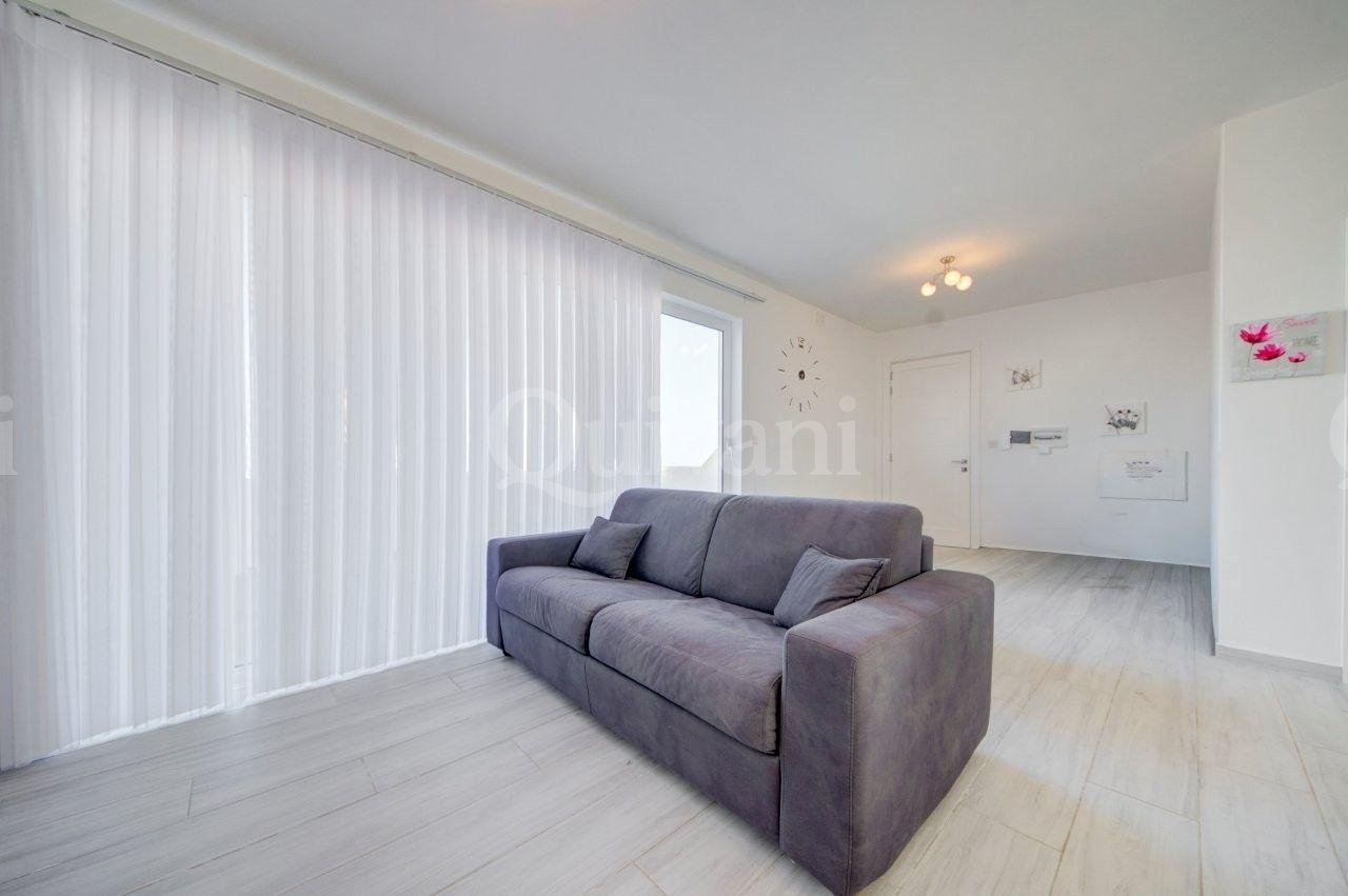 Xaghra Furnished Penthouse