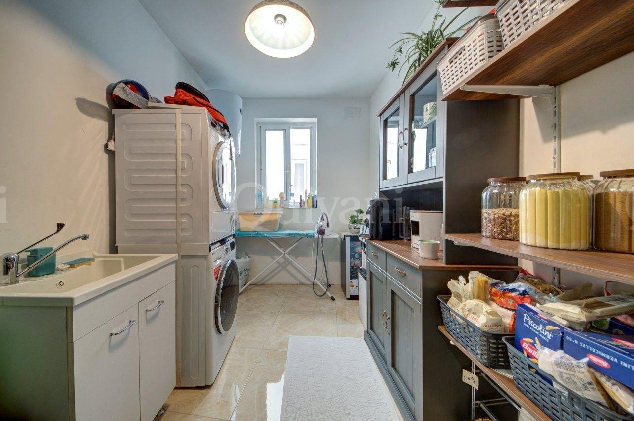 Fully Furnished Three Bedroom Luxury Apartment