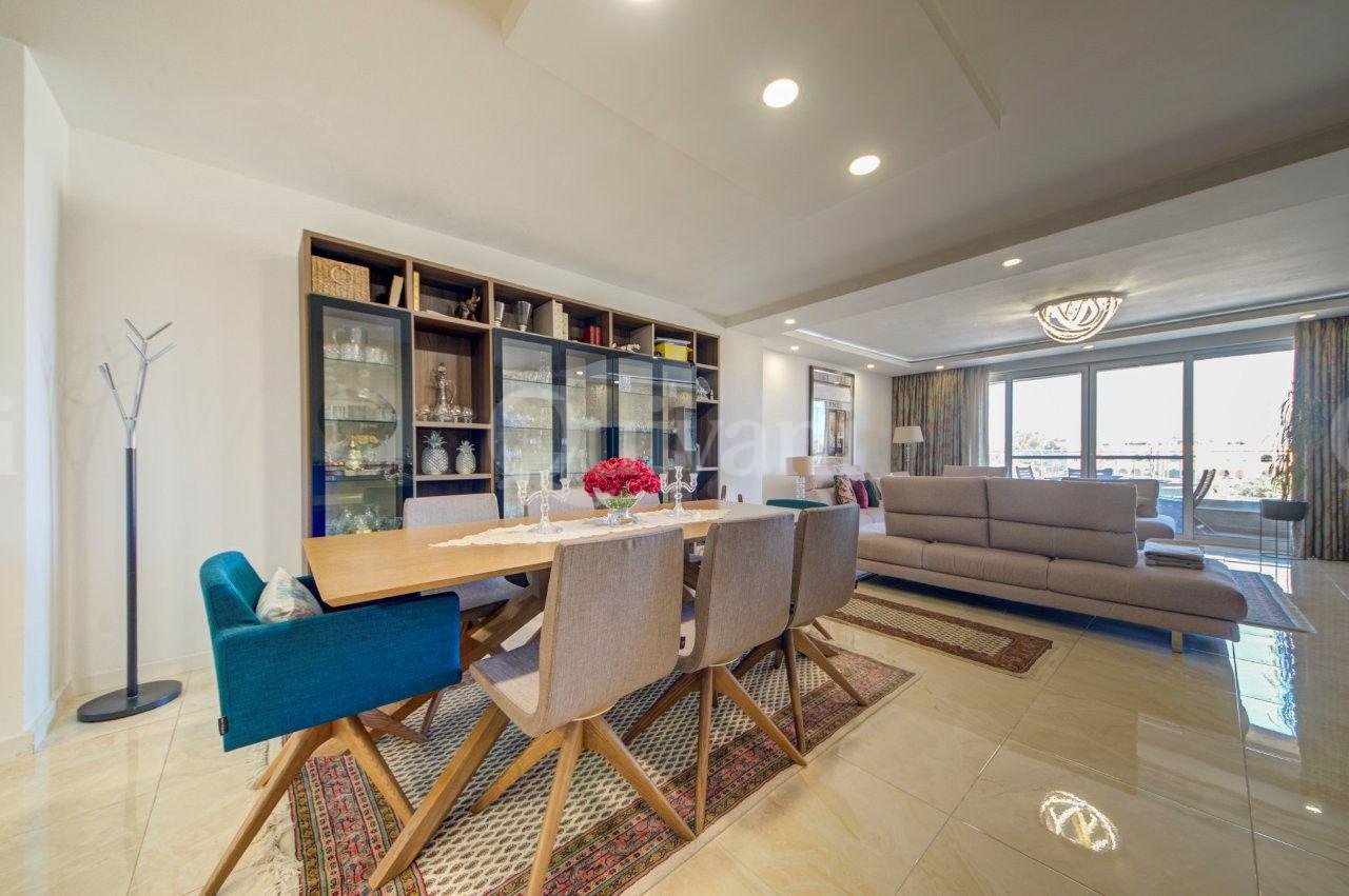 Fully Furnished Three Bedroom Luxury Apartment