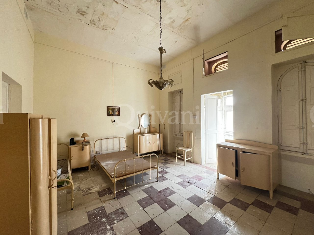 Rabat, Townhouse