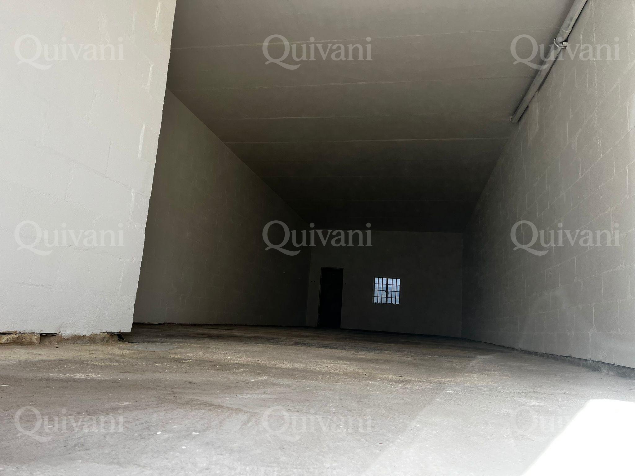 Qormi, Finished, Garage