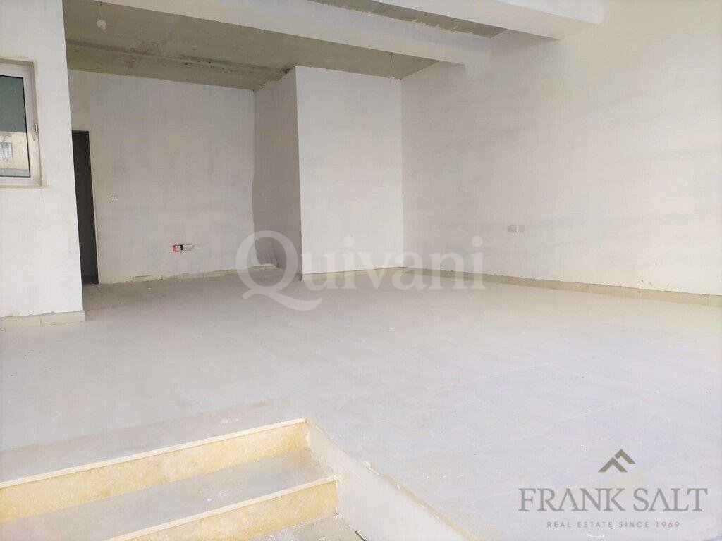 Qormi Shop