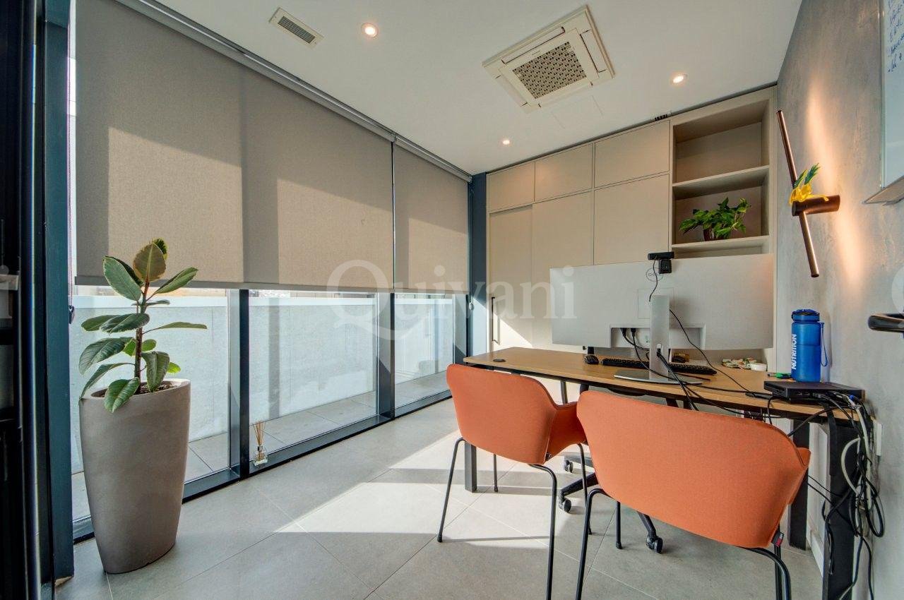 Paceville, Finished, Office