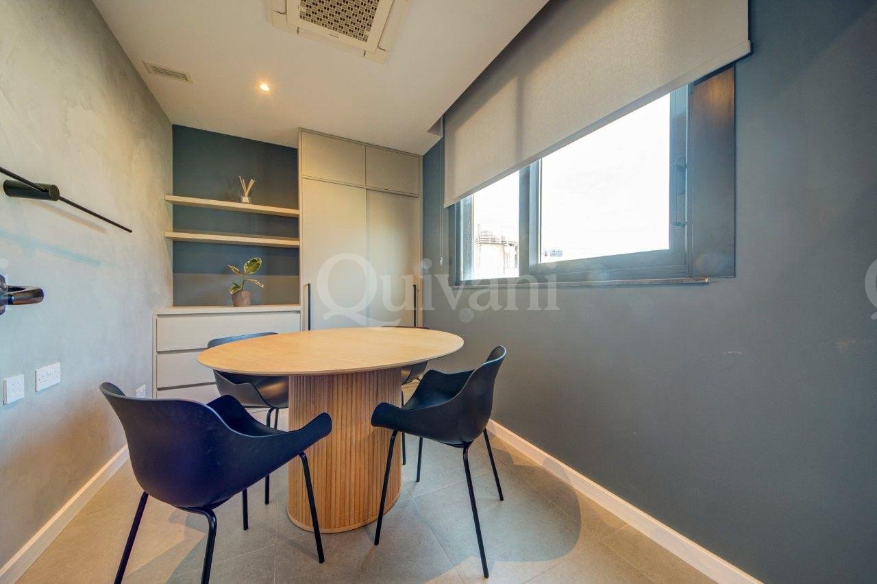 Paceville, Finished, Office