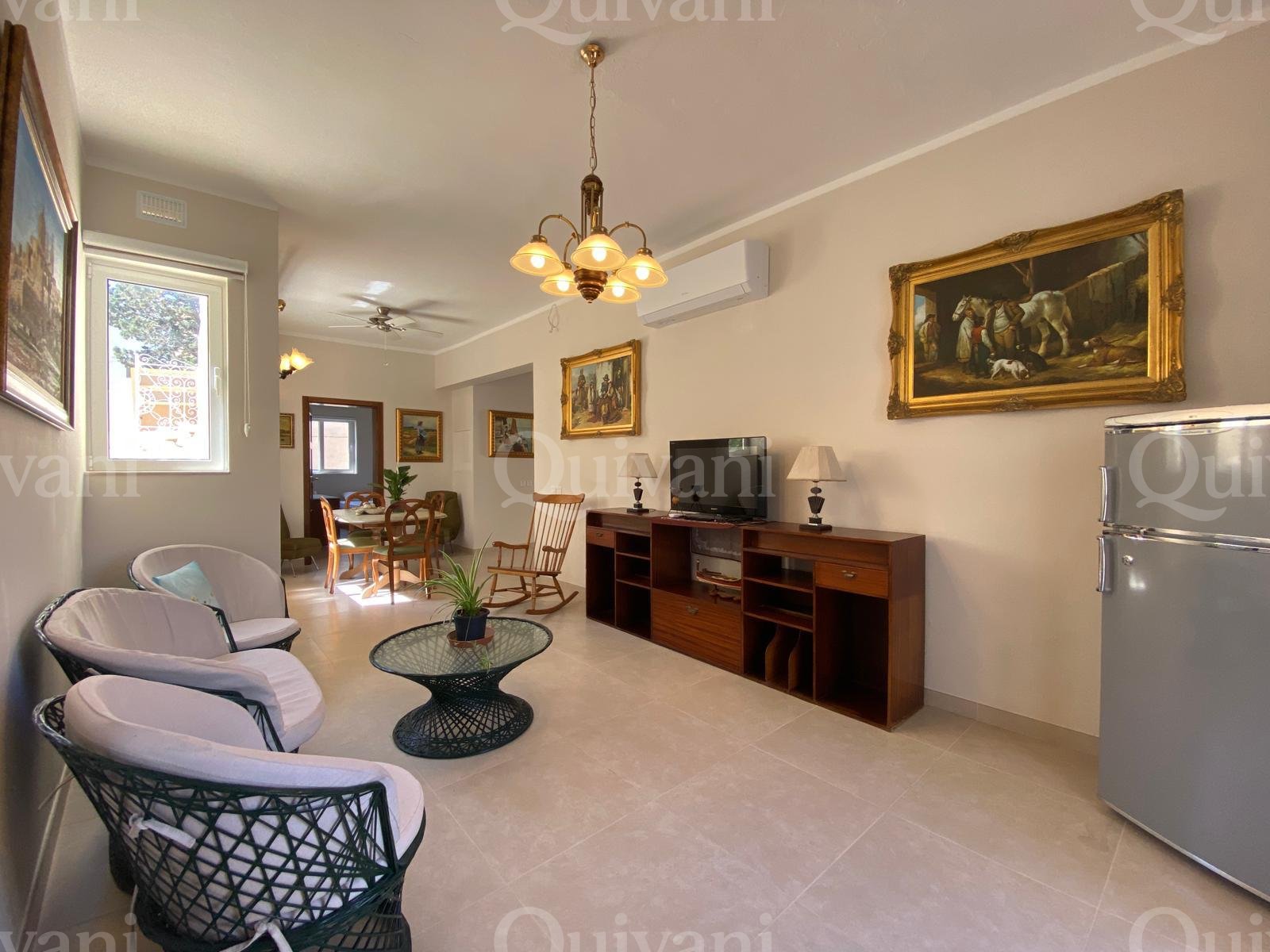 Qawra, Maisonette