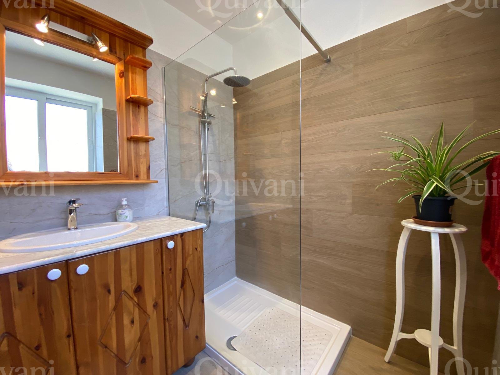 Qawra, Maisonette