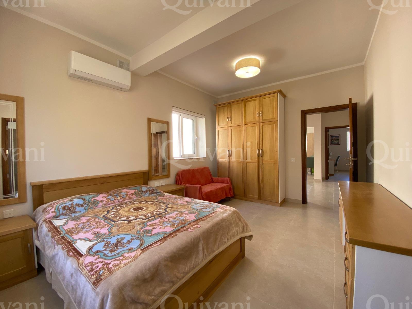 Qawra, Maisonette