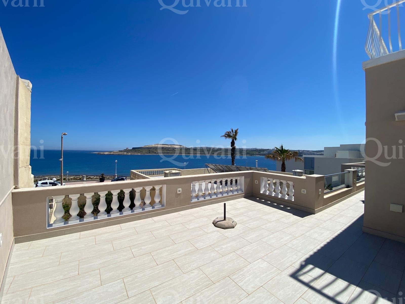 Qawra, Maisonette