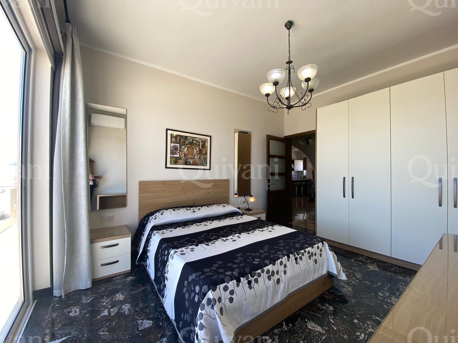 Qawra, Maisonette