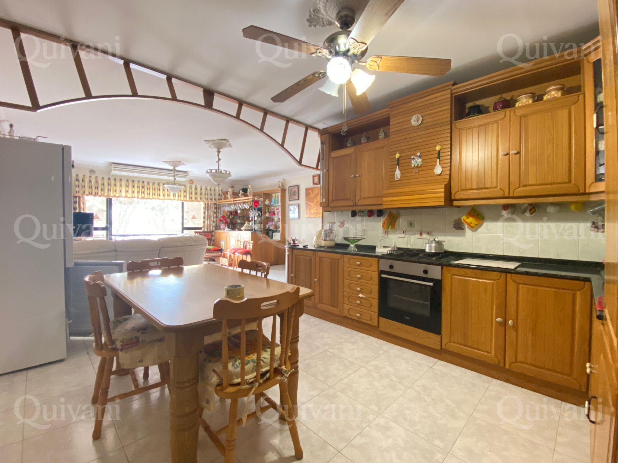 Qawra, Apartment
