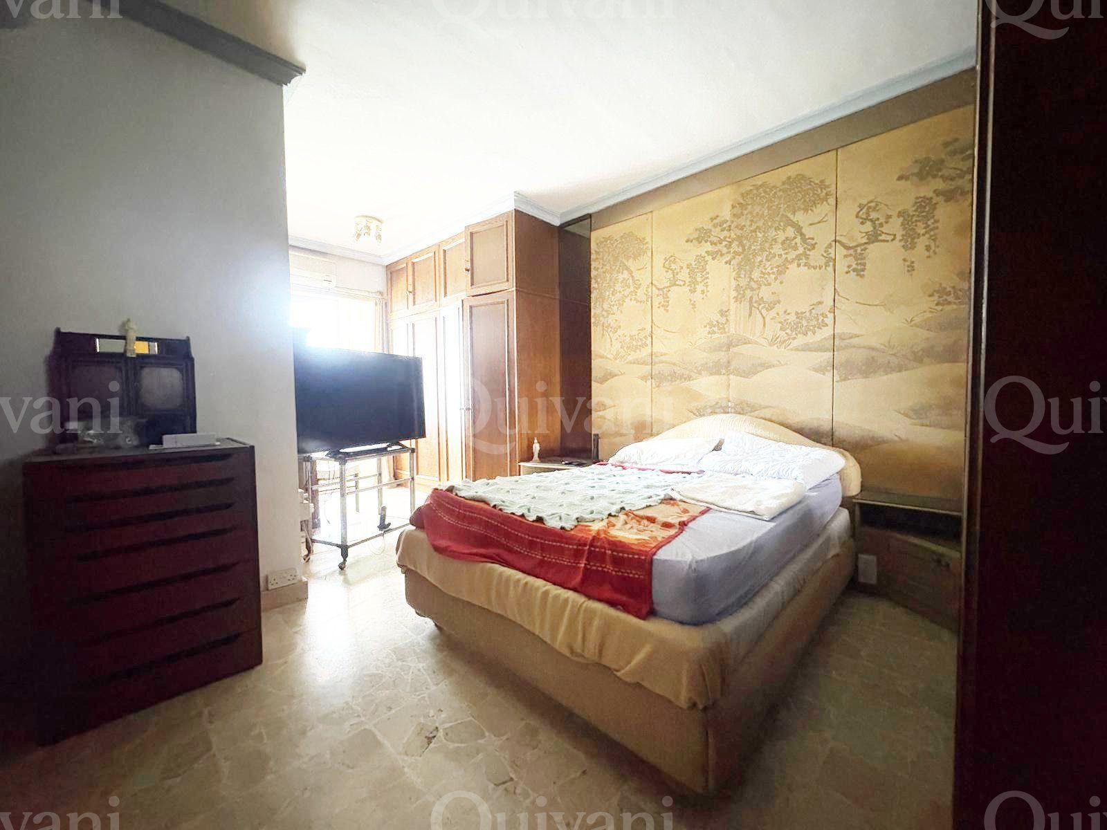 Exceptional Seafront Apartment with Lift – Sliema