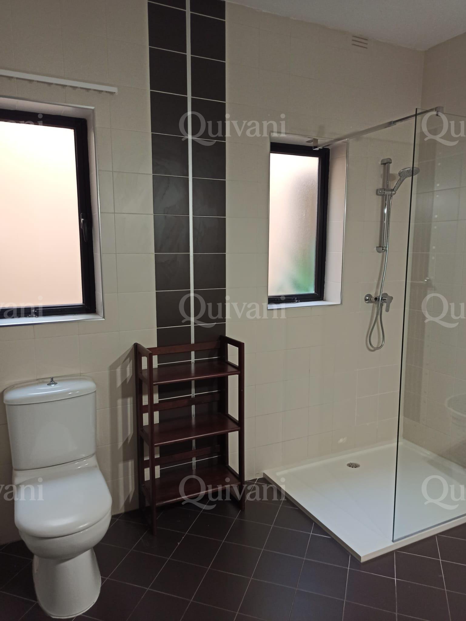 Large Modern Duplex Maisonette in Pembroke