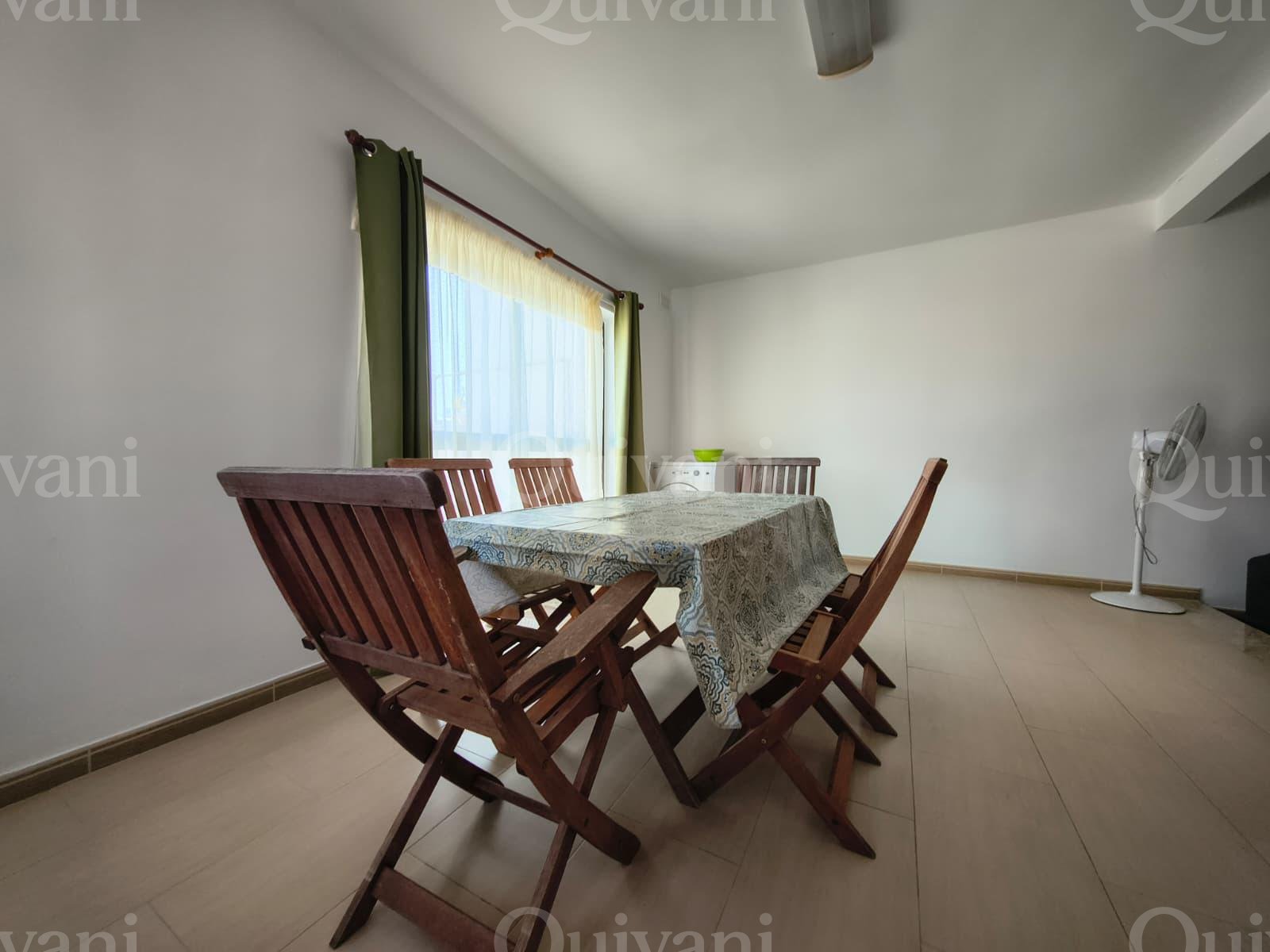 Large Modern Duplex Maisonette in Pembroke