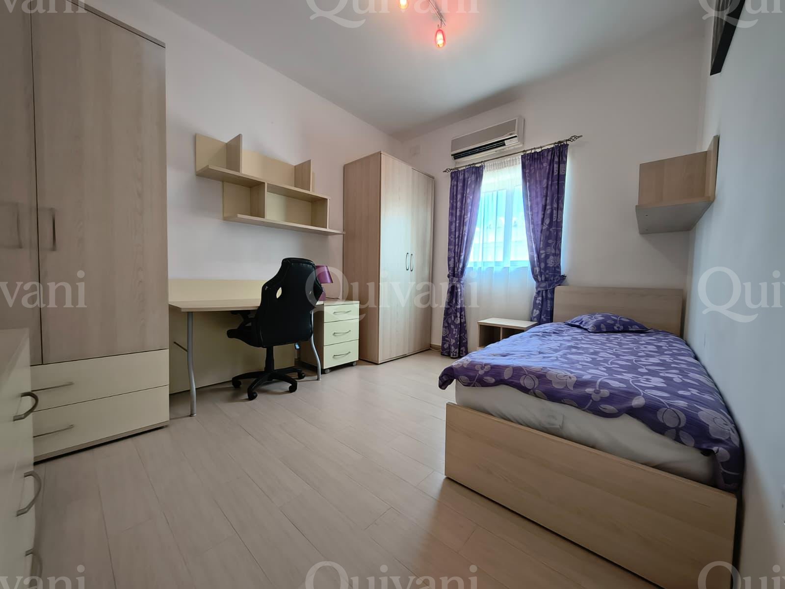 Large Modern Duplex Maisonette in Pembroke
