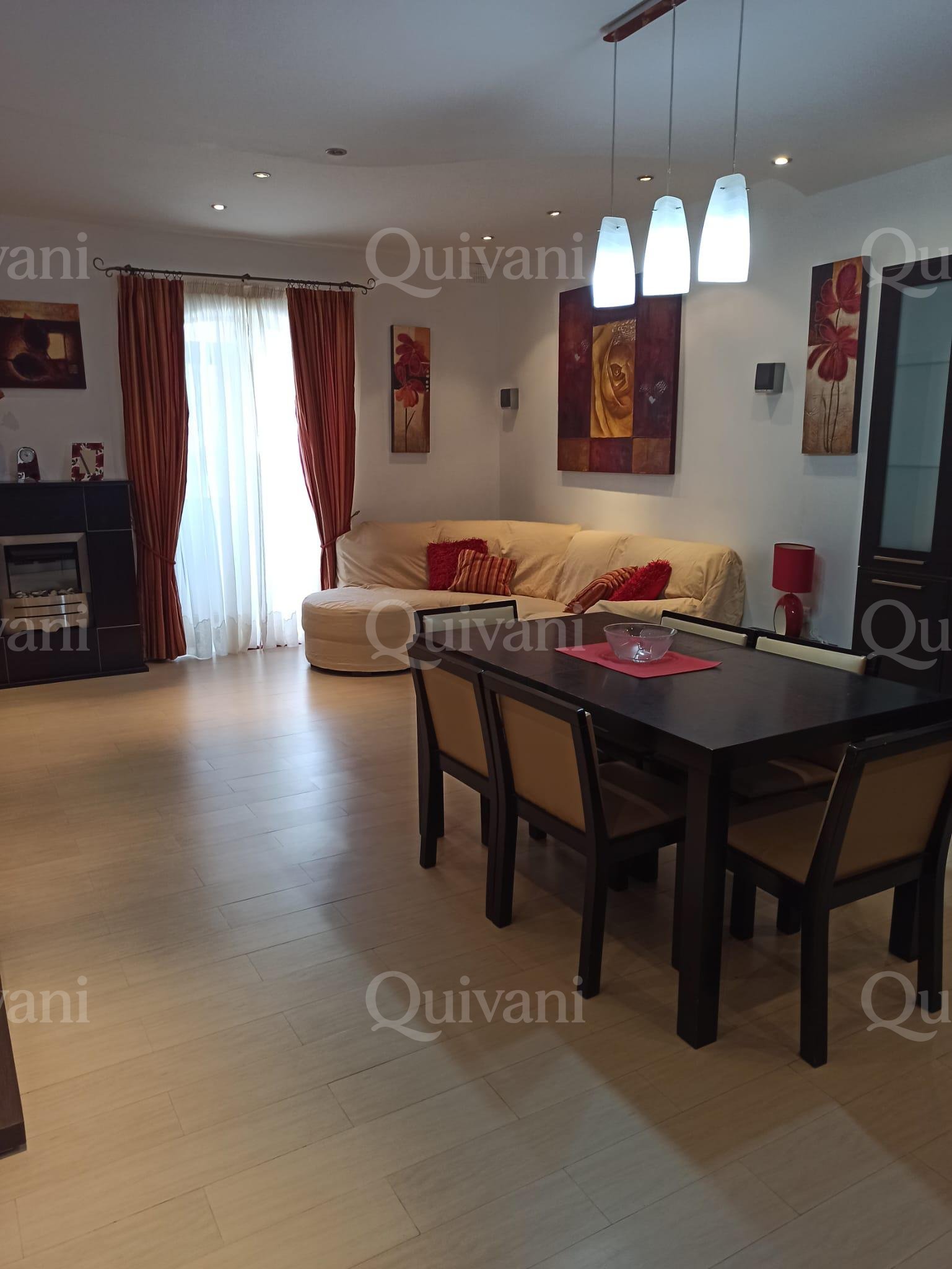 Large Modern Duplex Maisonette in Pembroke
