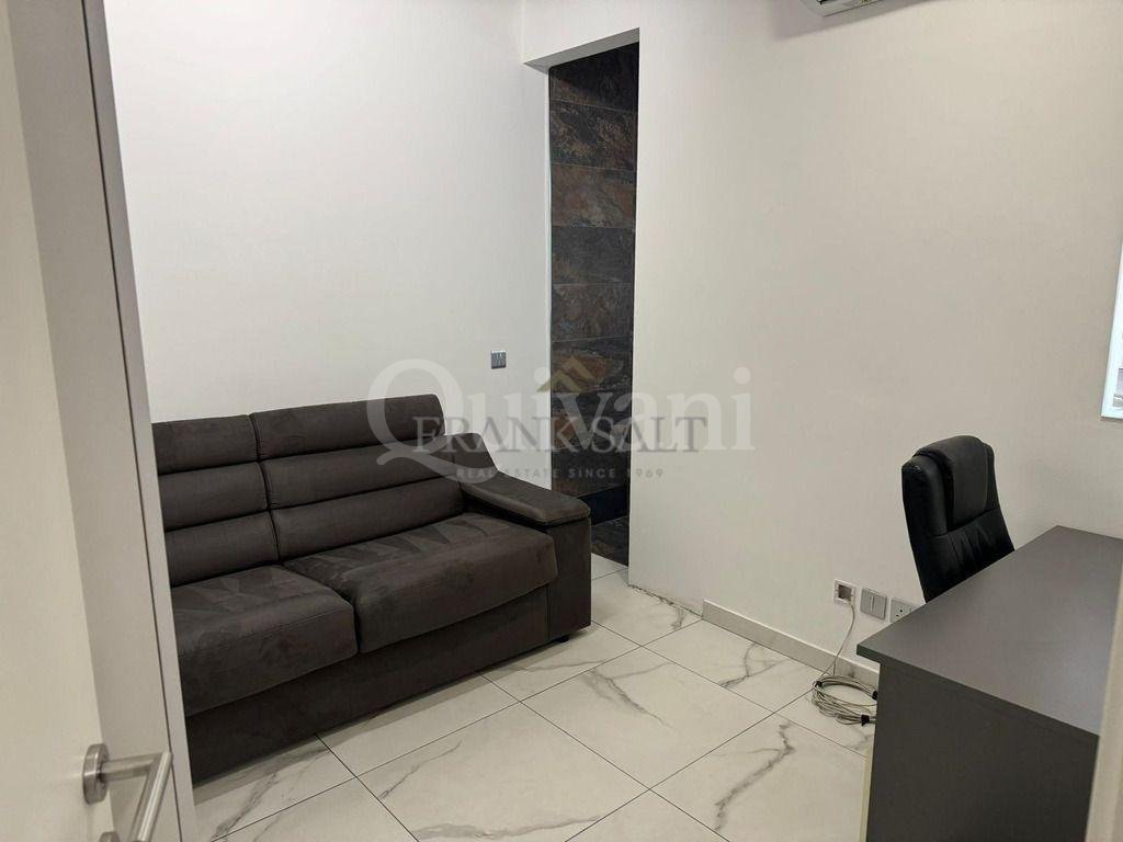 Gzira, Furnished, Apartment