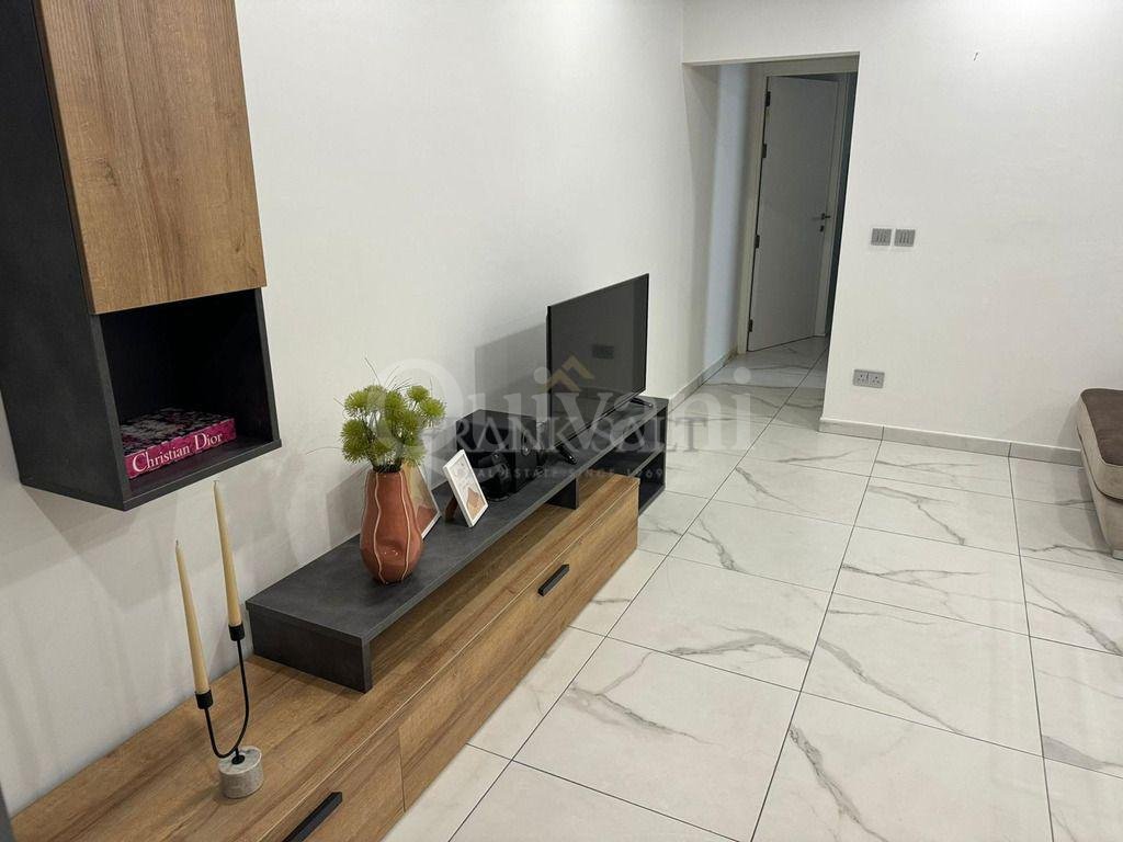 Gzira, Furnished, Apartment