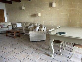 Corner Apartment 3 bedrooms Birzebbugia