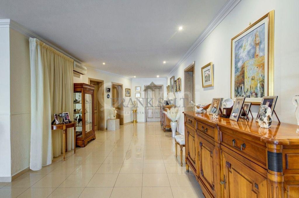 Vittoriosa, Apartment