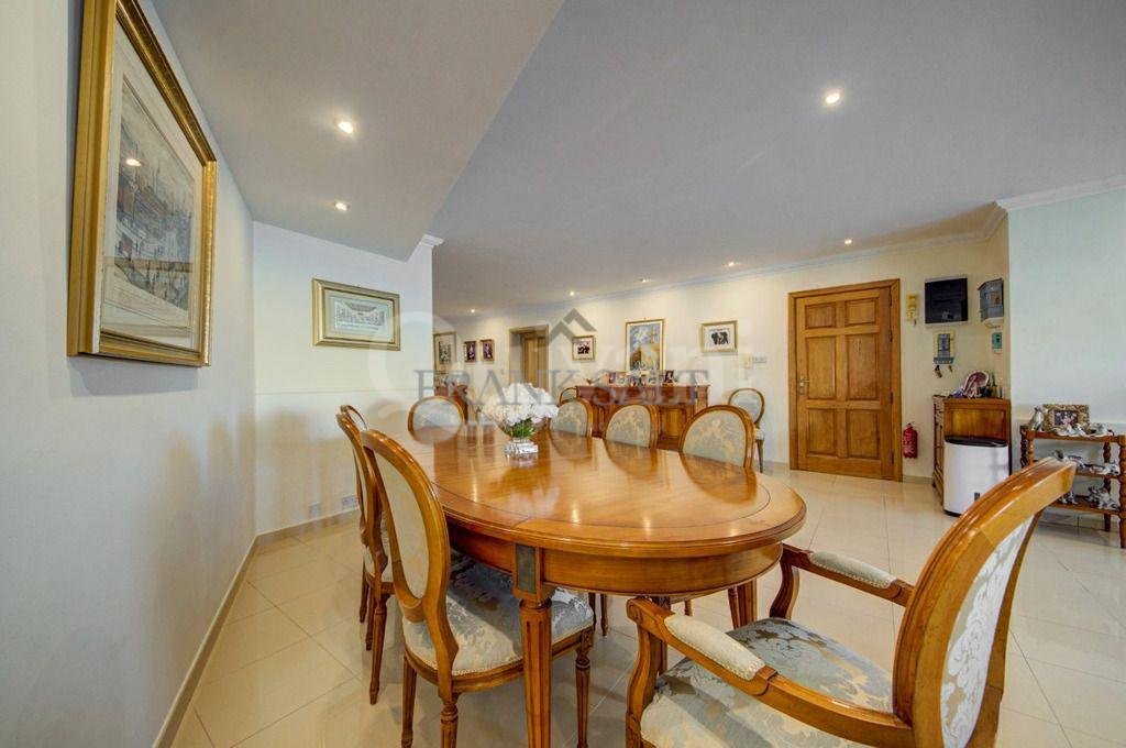Vittoriosa, Apartment