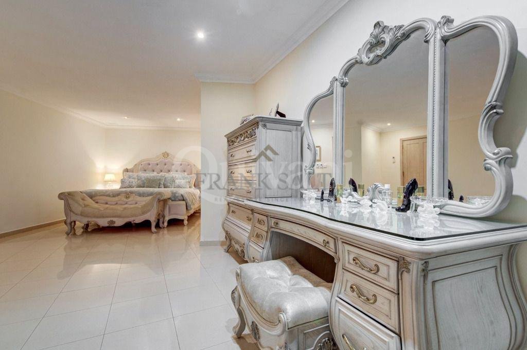 Vittoriosa, Apartment