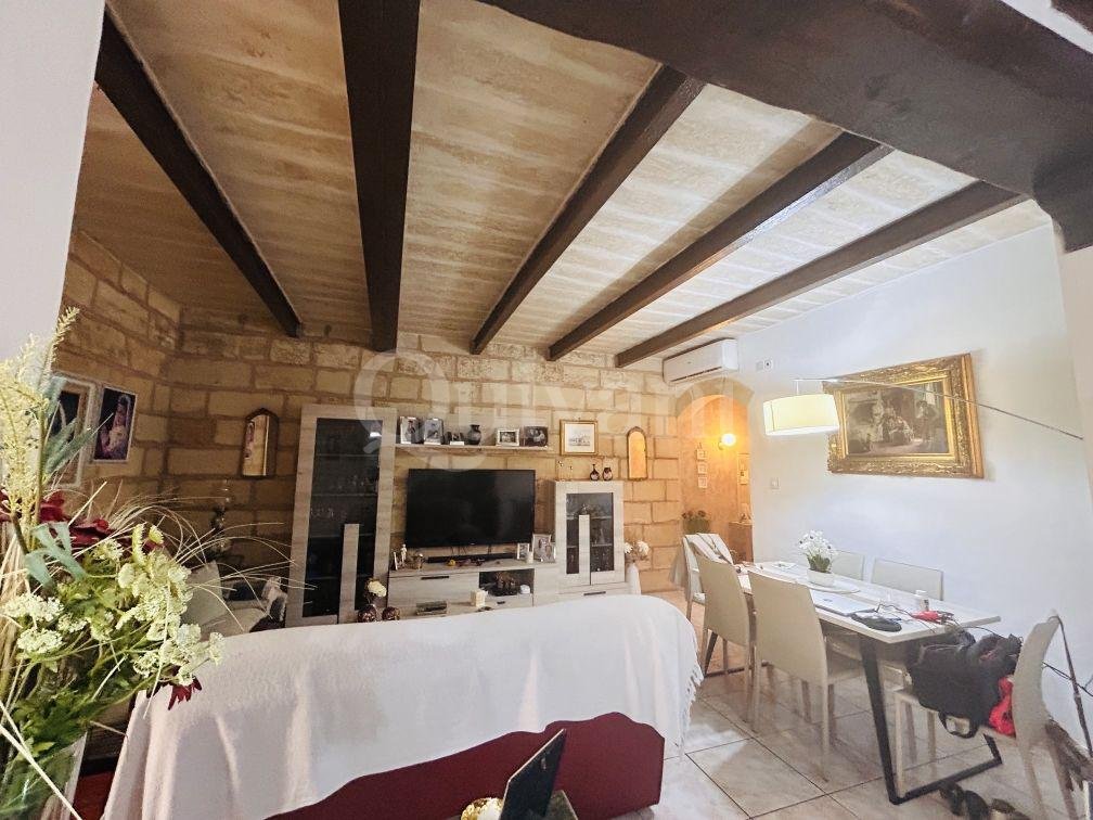 Valletta, 3-4 bedroom APARTMENT