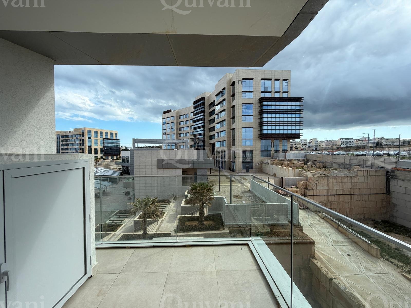 The Shore Line at Smart City, Apartment