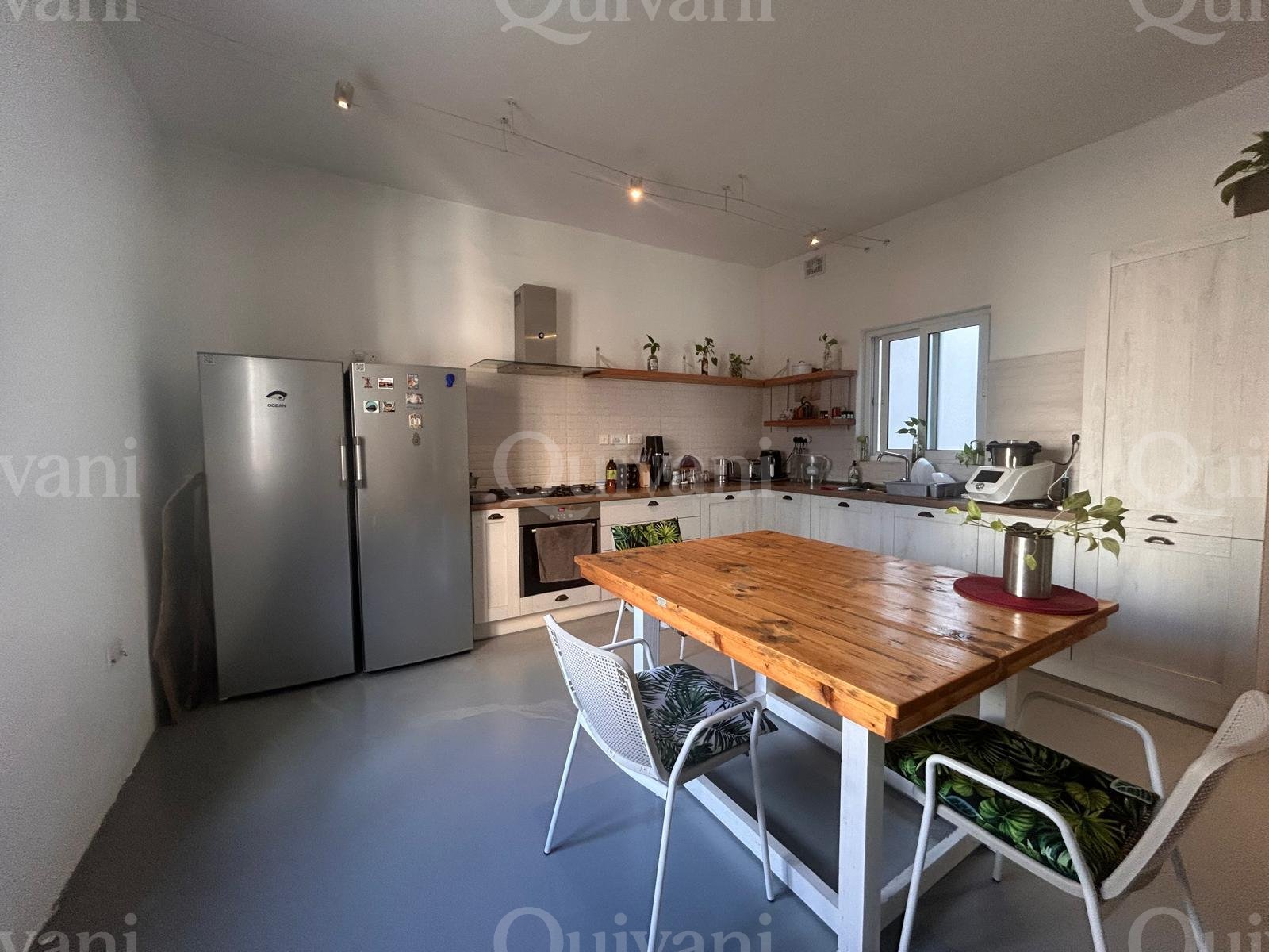 Hamrun - Solitary Maisonette with own roof and airspace