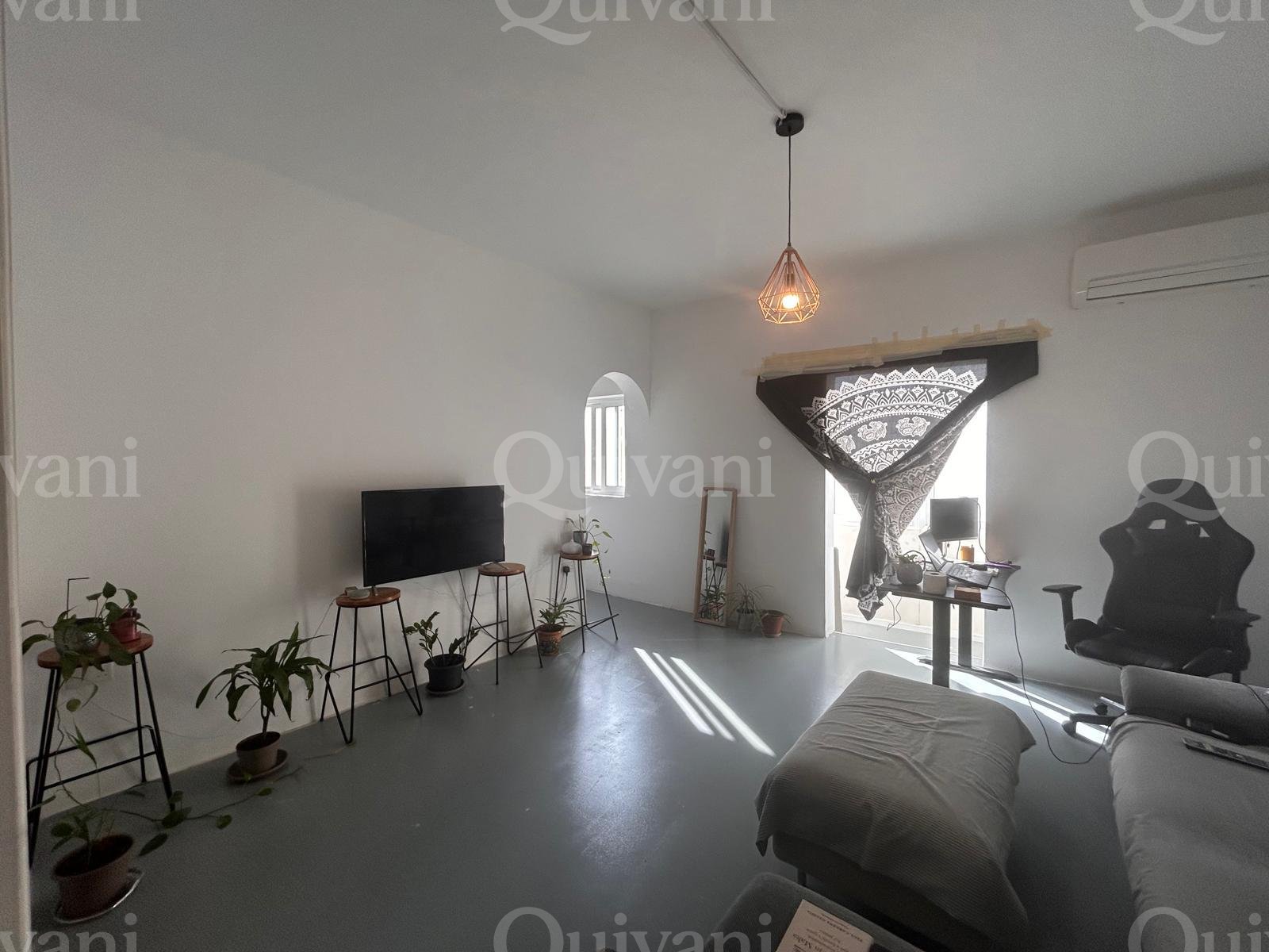 Hamrun - Solitary Maisonette with own roof and airspace