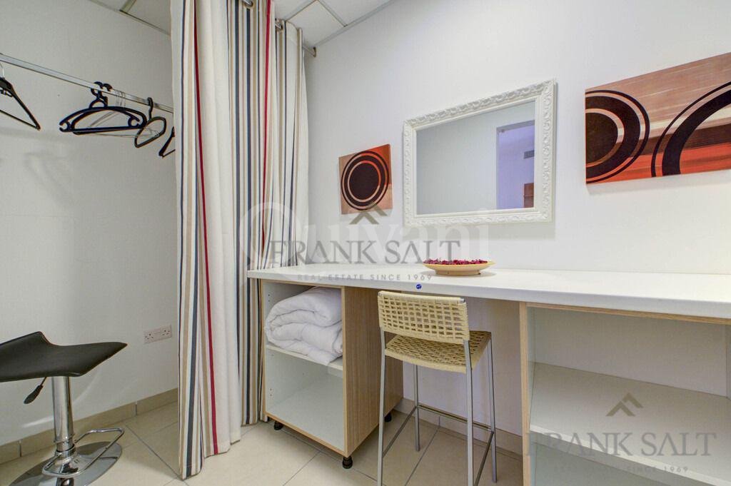 Portomaso, Finished, Apartment