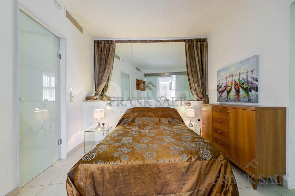 Portomaso, Finished, Apartment