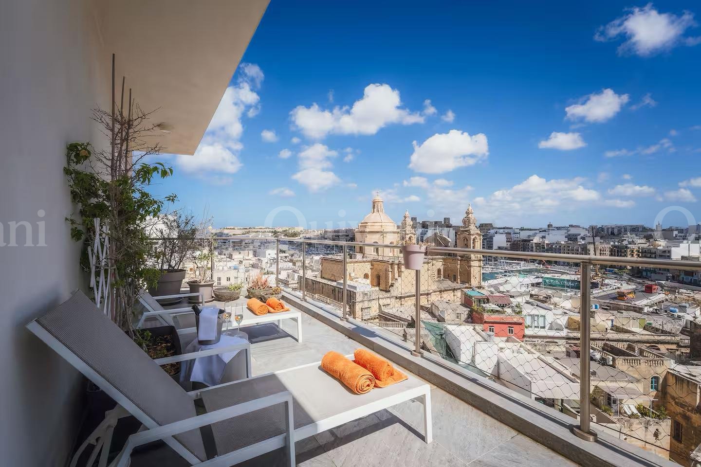 Ta' Xbiex, Penthouse