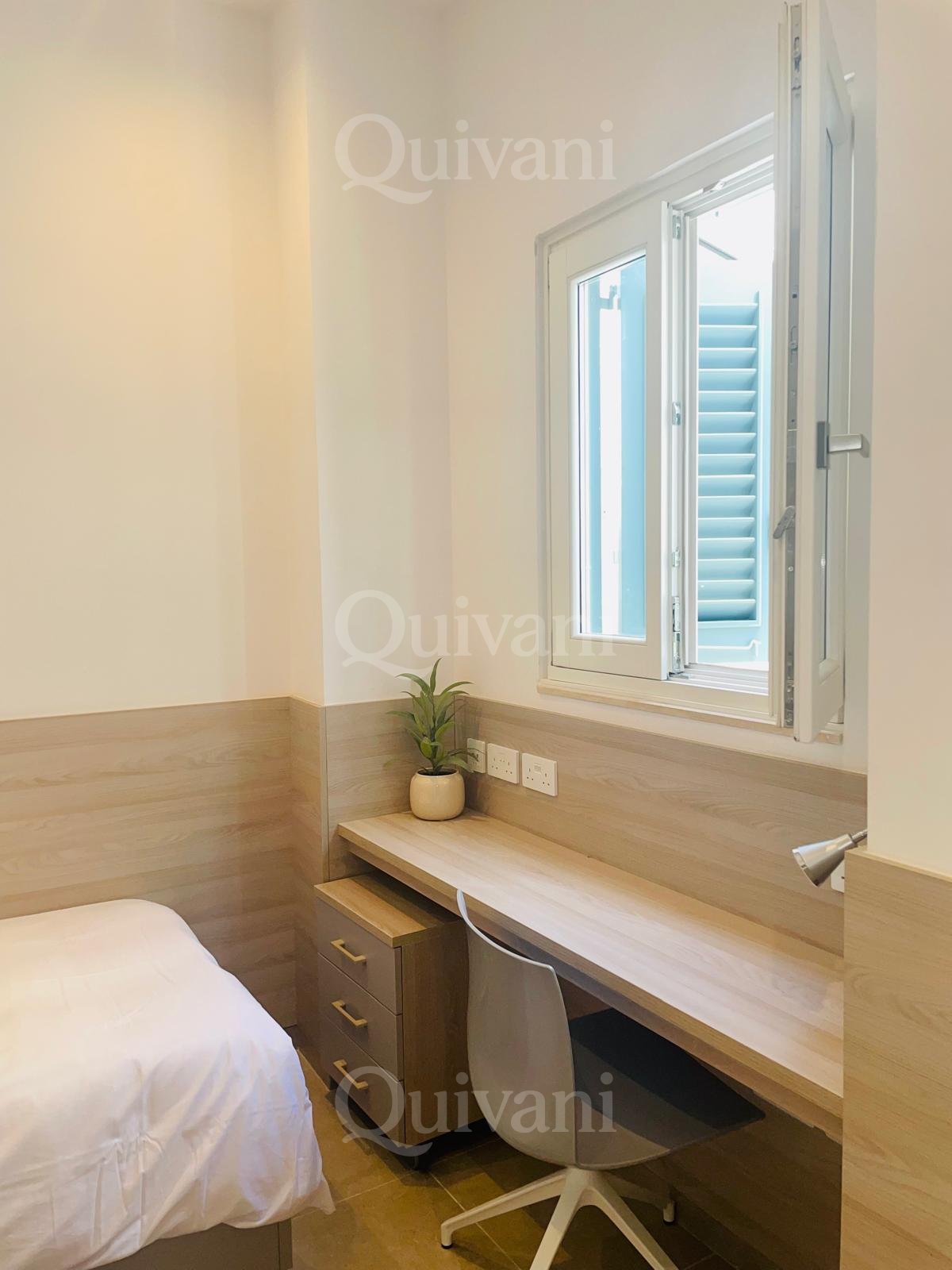 Gzira Furnished Apartment