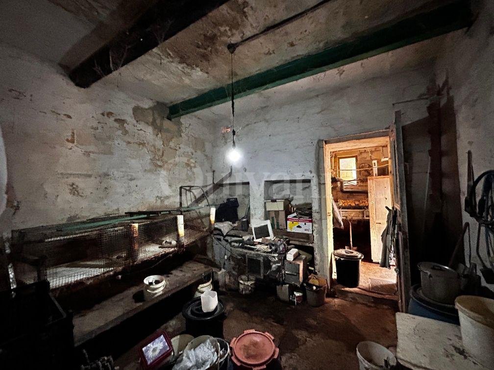 Mqabba - Unconverted House of Character