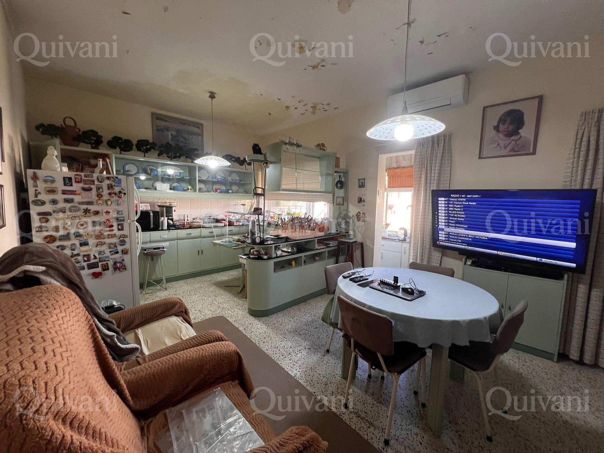 1st Floor Maisonette Full Airspace Ownership
