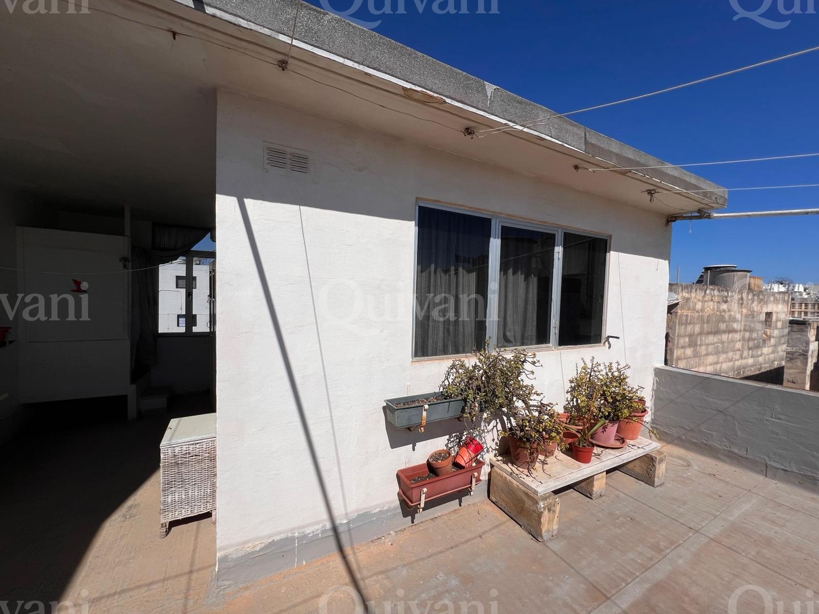 1st Floor Maisonette Full Airspace Ownership