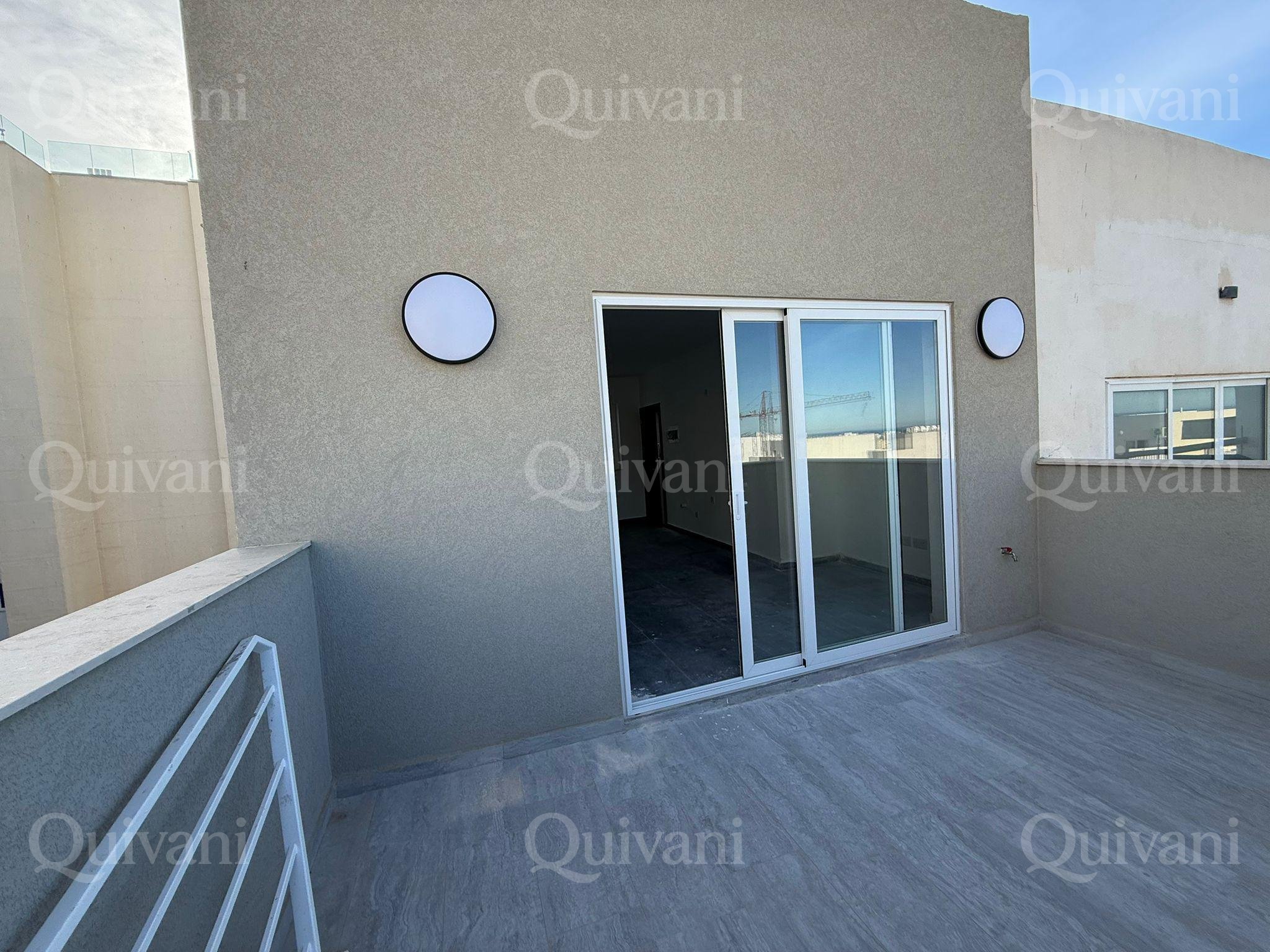 St Julians, Penthouse